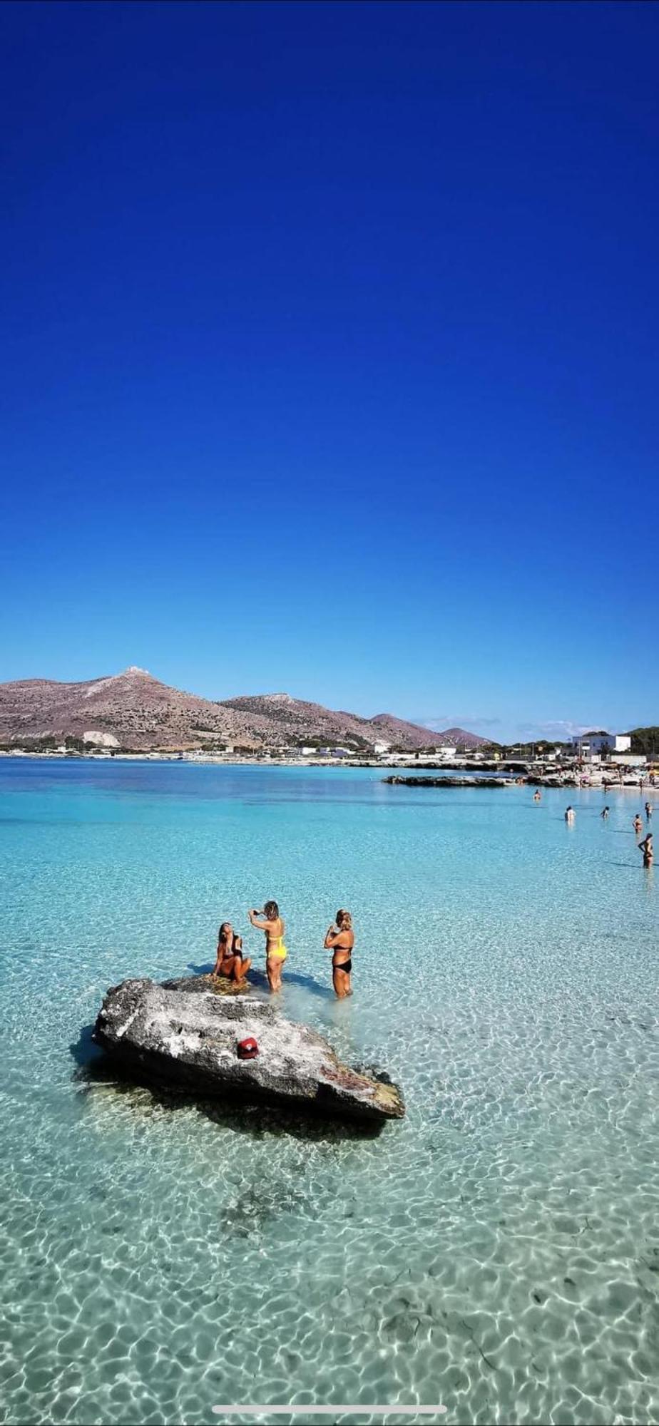 Stabilimento Lido Burrone Bed & Breakfast Favignana Ngoại thất bức ảnh